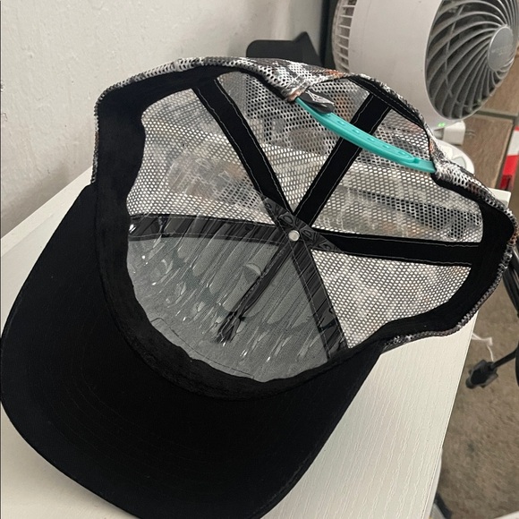 Mint and Black Trucker Hat with Bull Patch - Picture 4 of 4